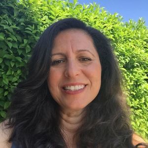 Meet your Posher, Janet